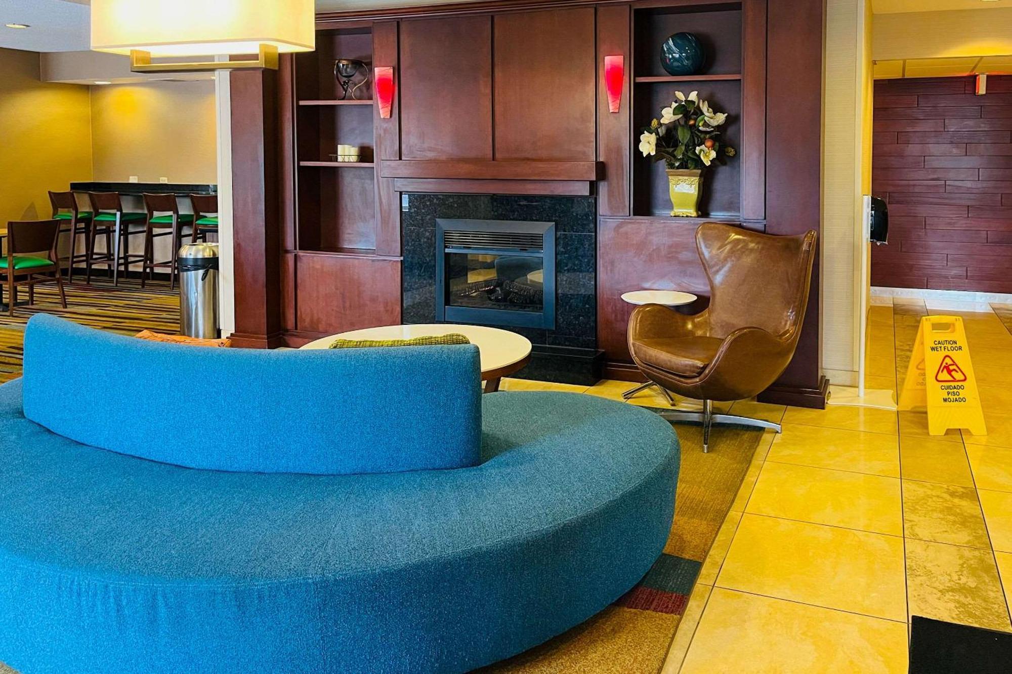 Comfort Inn & Suites Olathe - Kansas City Esterno foto